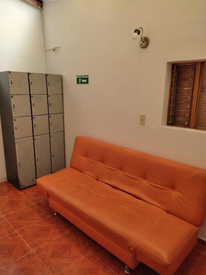 La Casona Hostel Guatape Bagian luar foto